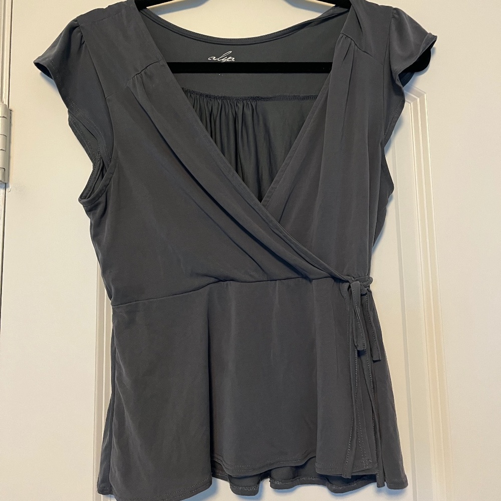 *SOLD* Gray Wrap-Over Top